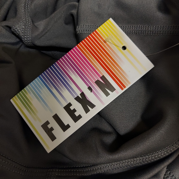 FLEX'N active capri pants - Picture 3 of 4